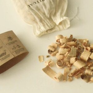 Alternative view of Palo Santo Bath Flakes