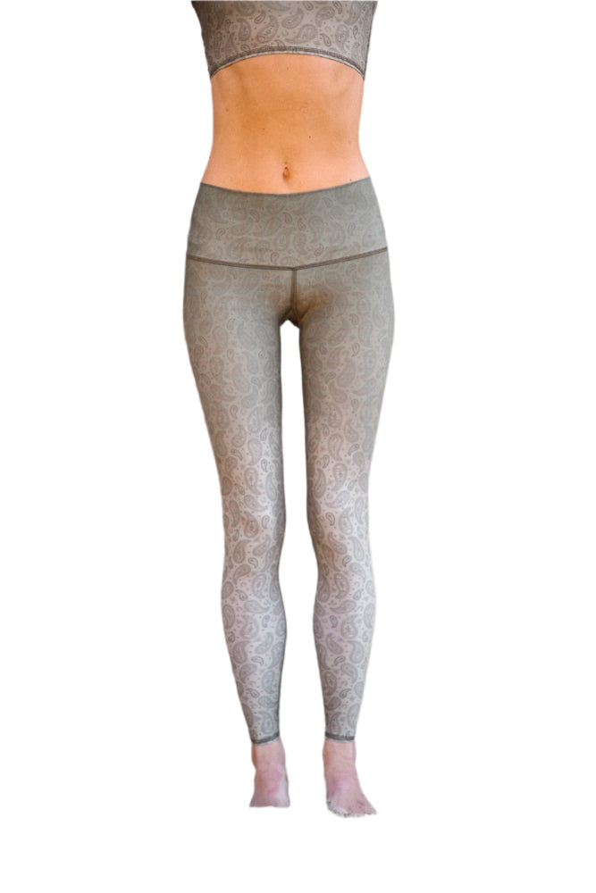 Paisley Camo Hot Pant Leggings ♡